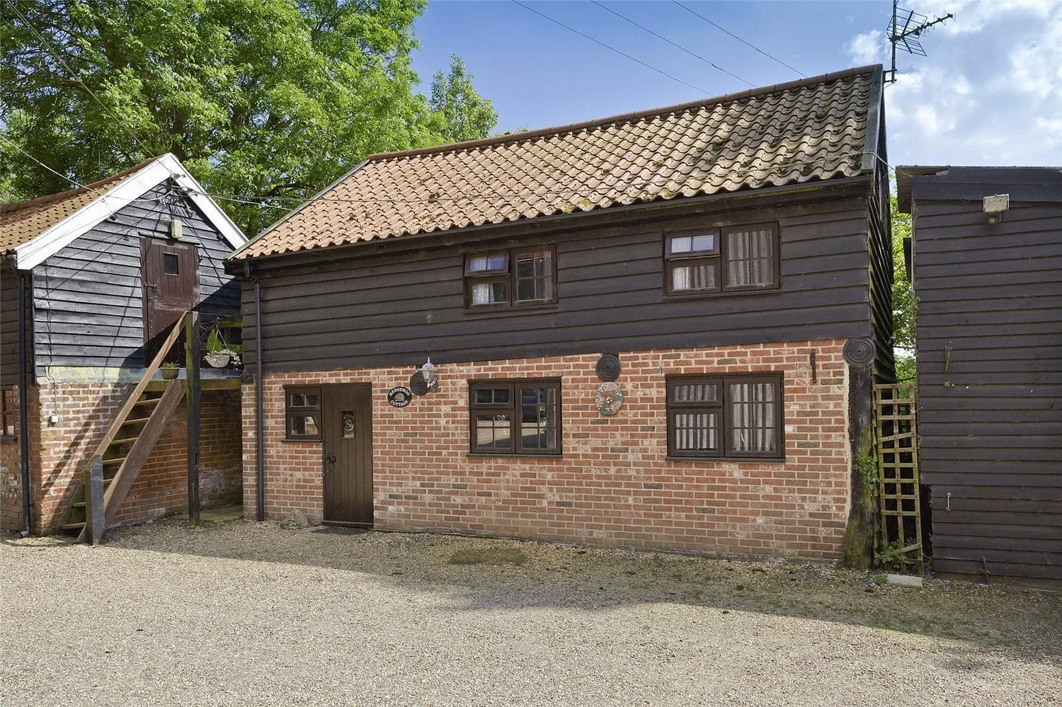 Linstead, Halesworth, IP19 photo 11