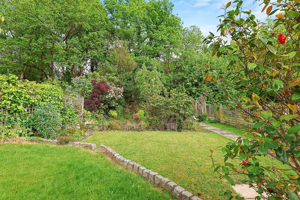 Chestnut Copse, Hurst Green, Surrey, RH8
