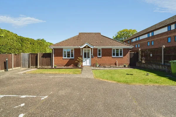 Glaven Close, North Walsham, Norfolk,...
