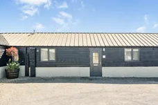 Swindon SN4 photo 1