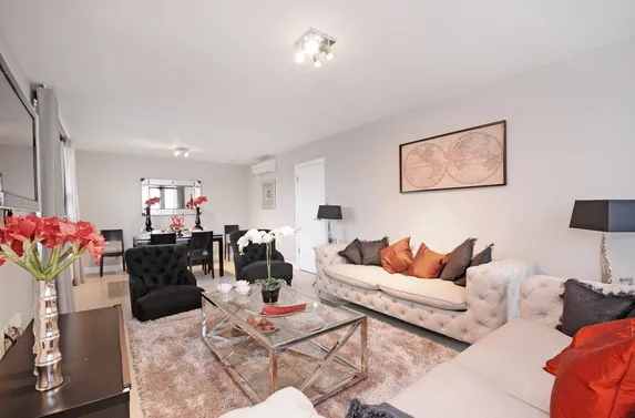 St Johns Wood Park NW8