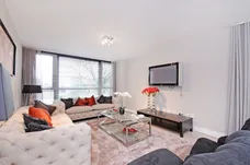 St Johns Wood Park NW8 photo 4