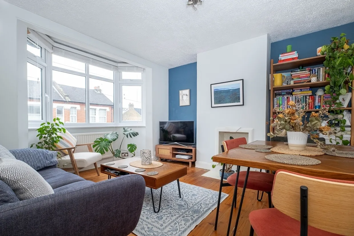 Gilbert Road Wimbledon SW19 photo 1