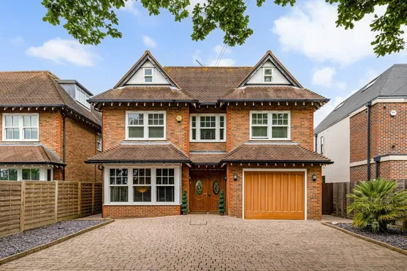 Barnet Road Arkley EN5