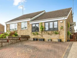 The Willows, Little Harrowden, Wellingborough photo