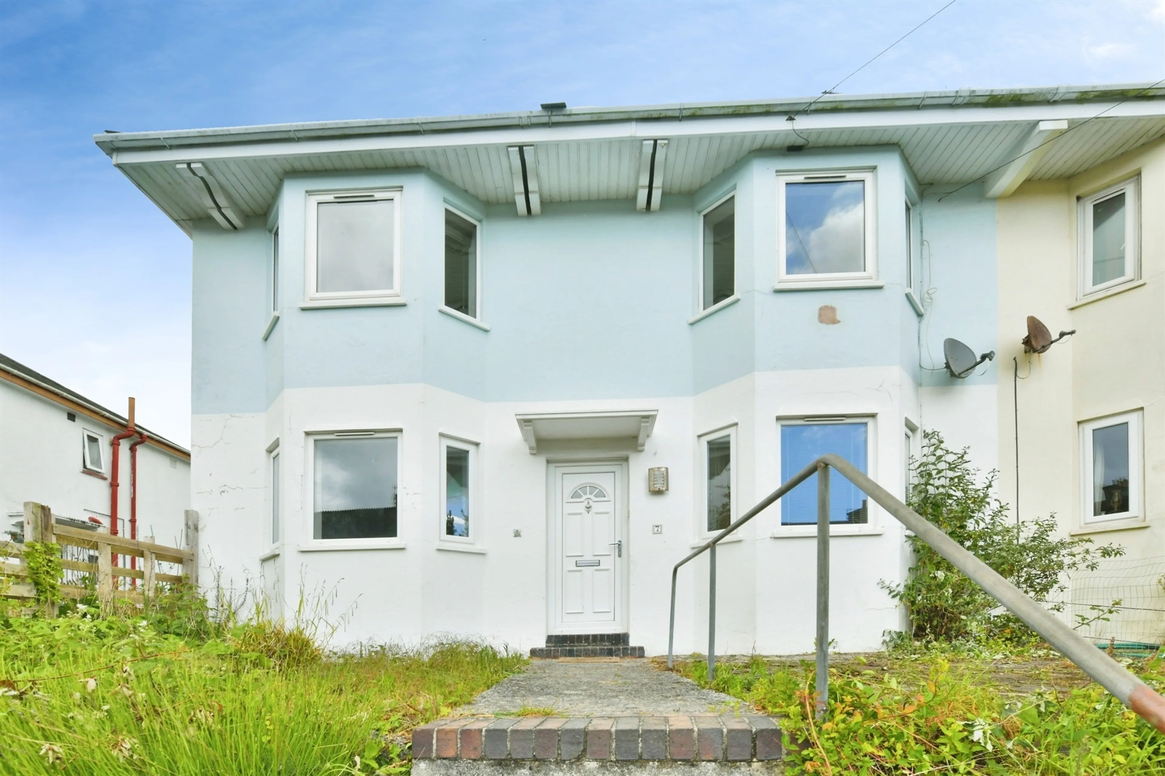 Property photo 0