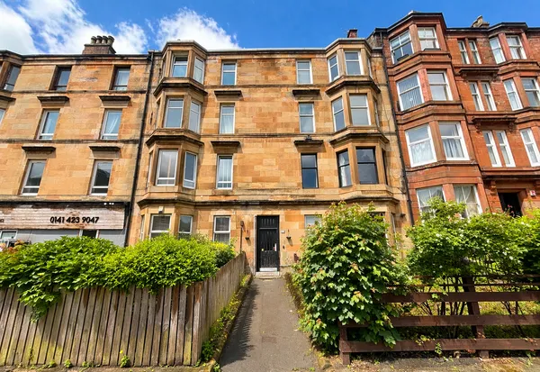 Dixon Avenue, Glasgow, G42 8EL