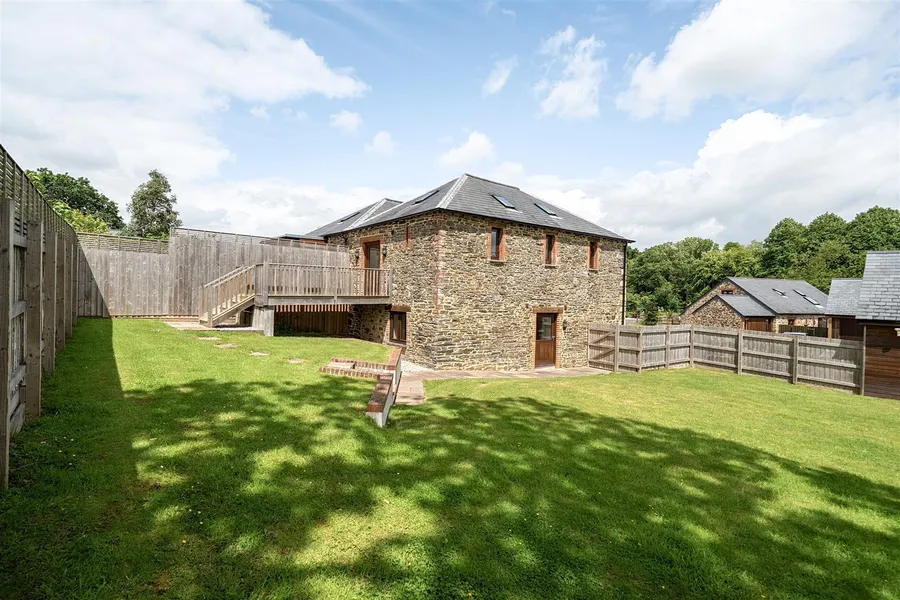 Property Image 16
