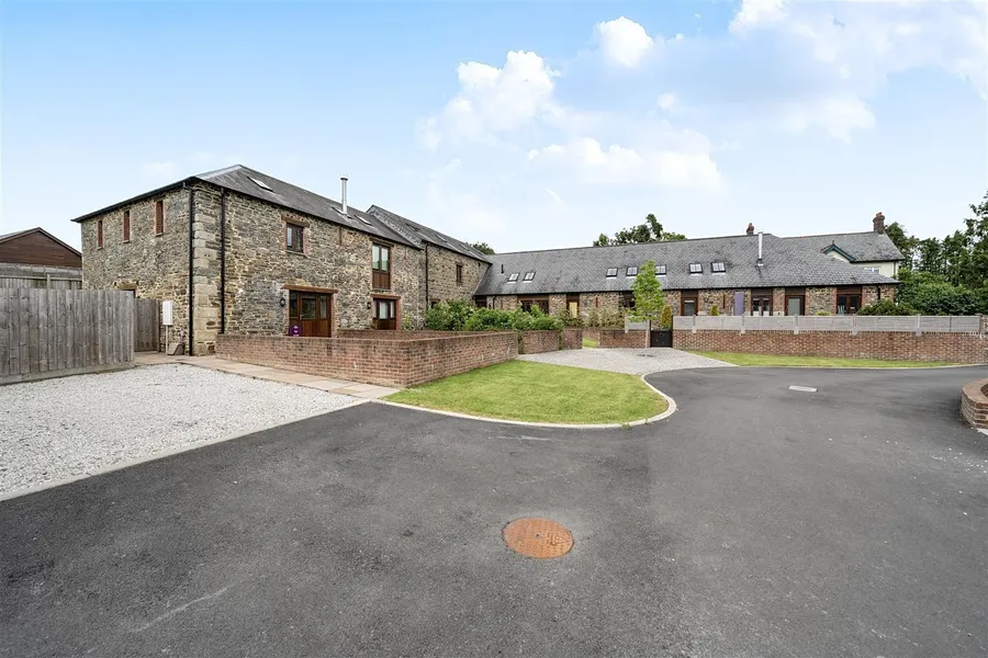 Property Image 25