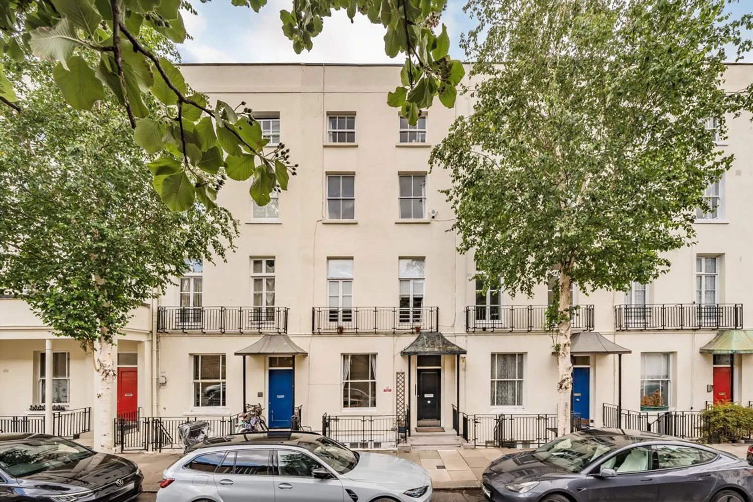 Winchester Street, London, SW1V photo 7