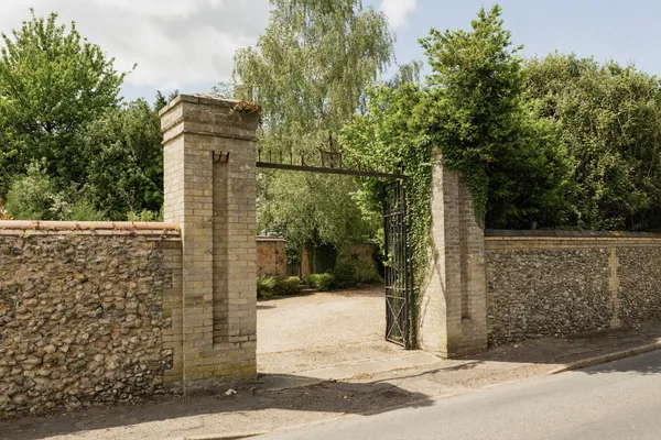 Watton Road, Shropham, NR17 photo 39