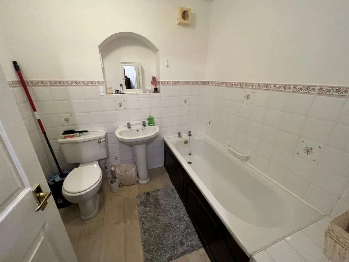 NEW DORIAN LODGE, DALBY ROAD, MELTON MOWBRAY