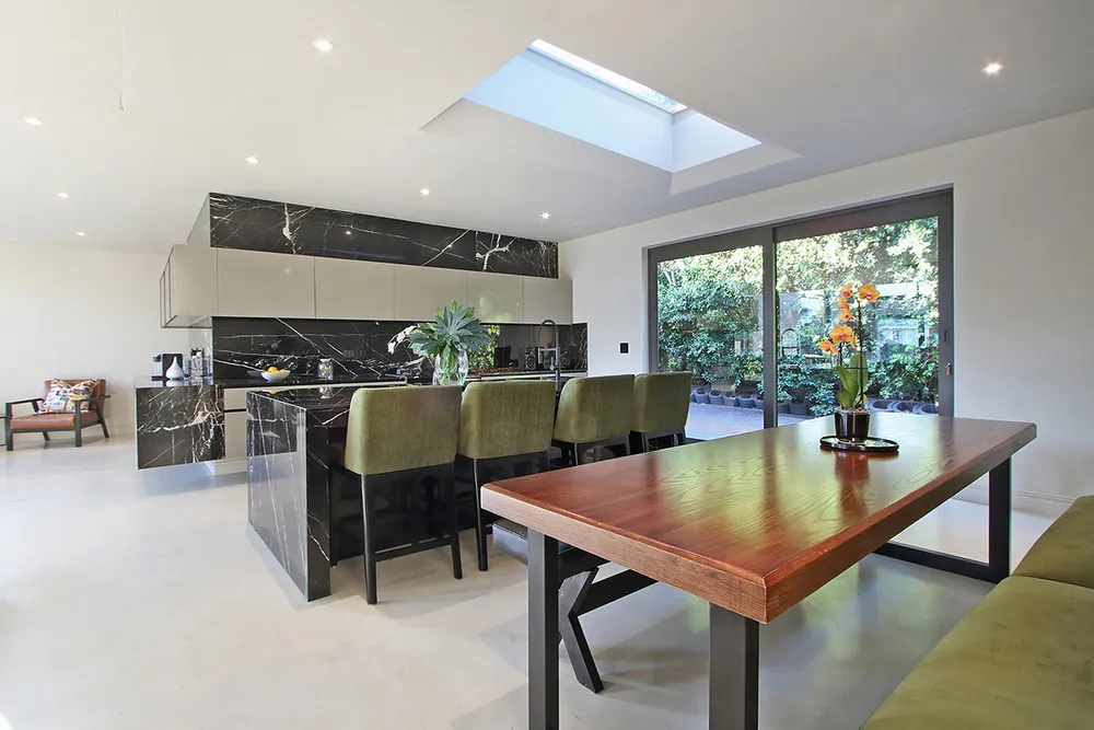 South Africa, Western Cape, Constantia, Zomerlust Avenue, 5