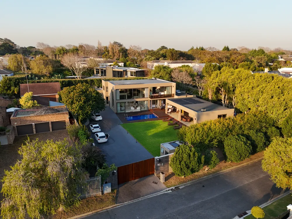 South Africa, Western Cape, Constantia, Zomerlust Avenue, 5