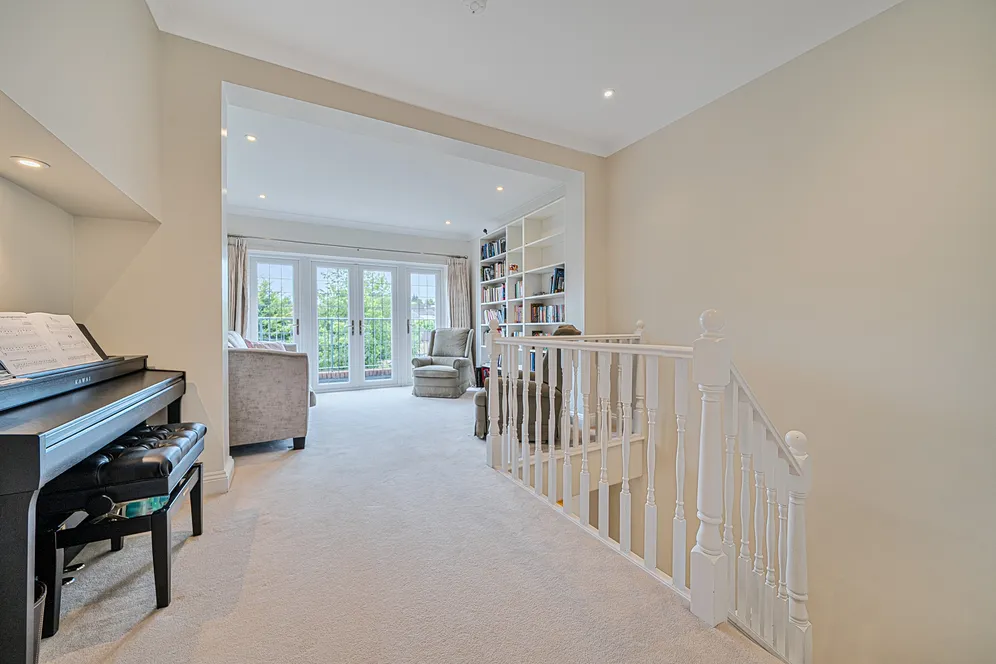 Northumberland Road, New Barnet, EN5 photo 23