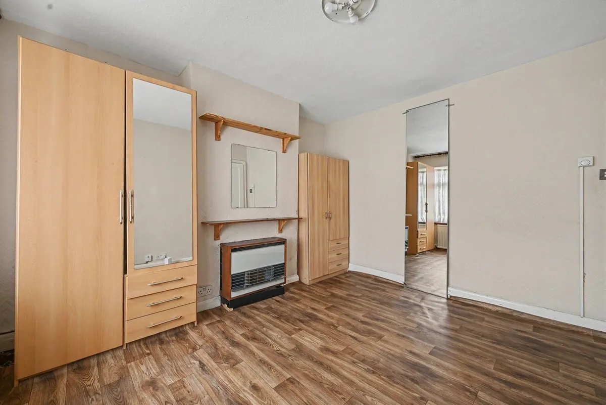 Ballards Road, London, NW2