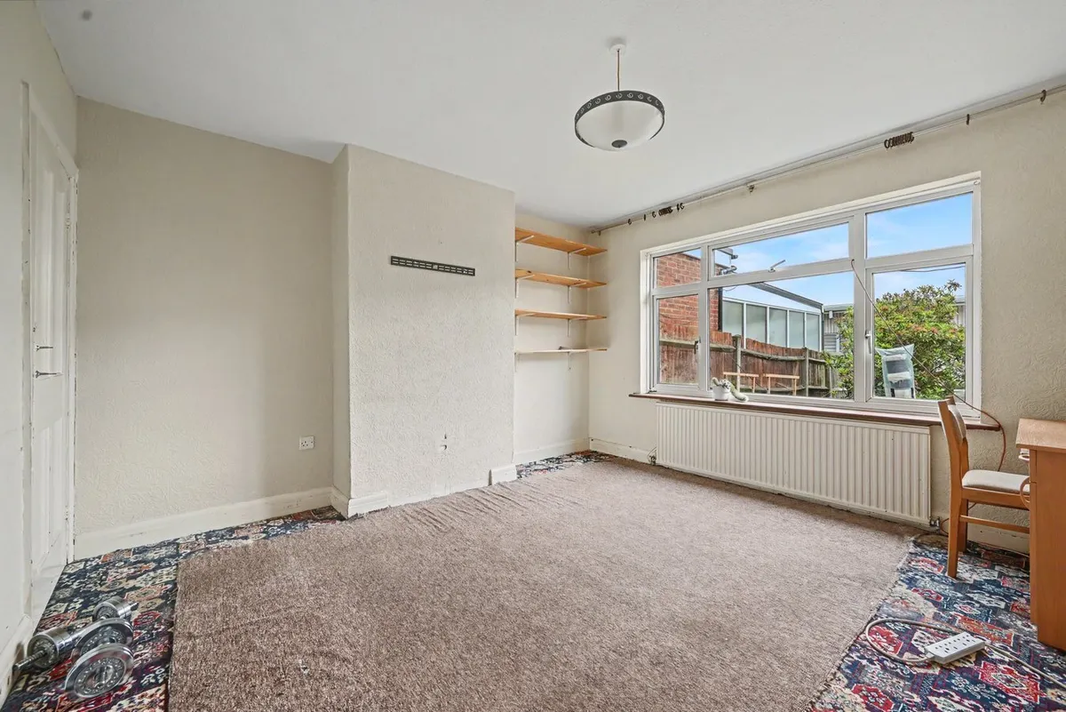 Ballards Road, London, NW2
