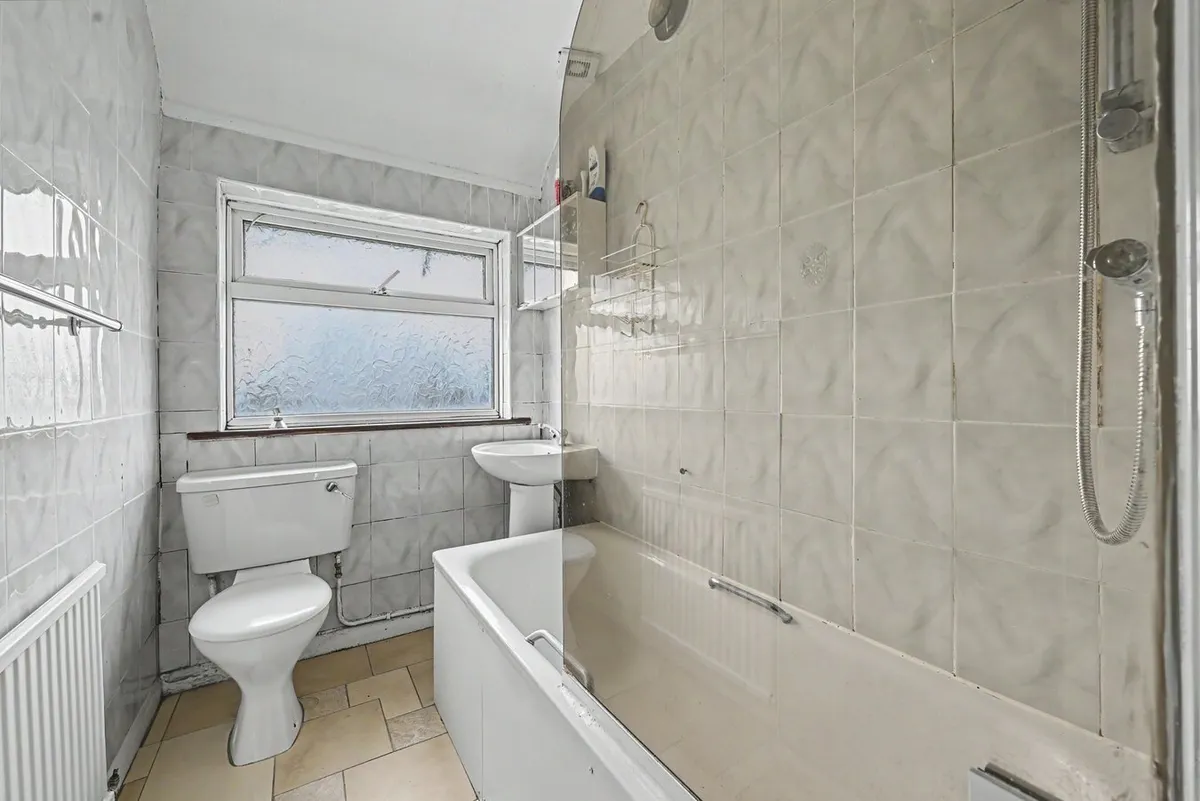 Ballards Road, London, NW2