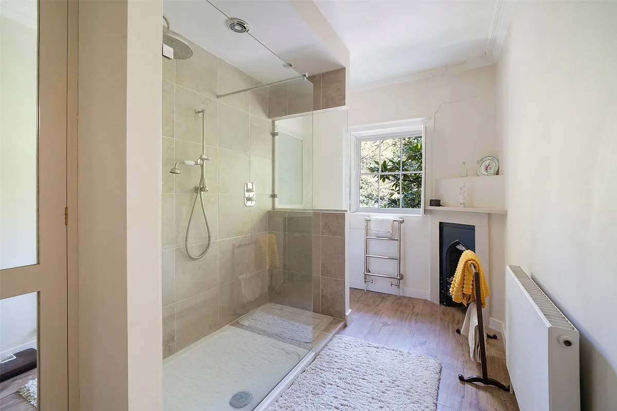 Gatton Bottom, Merstham, Redhill, Surrey, RH1