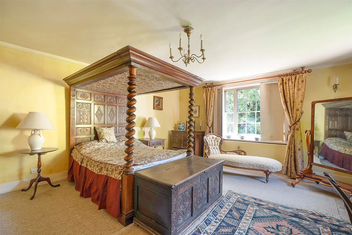 Gatton Bottom, Merstham, Redhill, Surrey, RH1