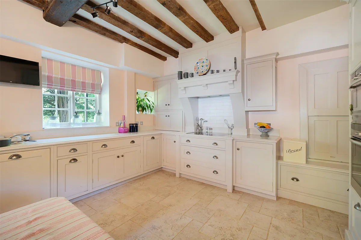 Gatton Bottom, Merstham, Redhill, Surrey, RH1