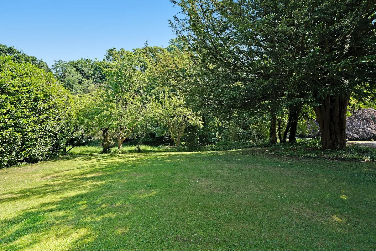 Gatton Bottom, Merstham, Redhill, Surrey, RH1