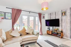 London Road, Corby