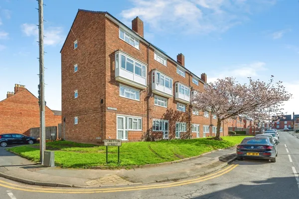 Neville Street, Glascote, Tamworth, S...