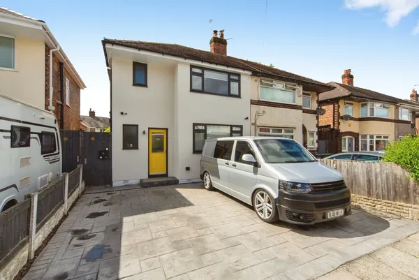 Crossways, Wirral, Merseyside, CH62