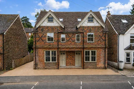 39A Hamilton House, Haslemere, GU27