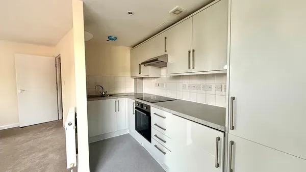 Bloomsbury House, Woodford Green, IG8