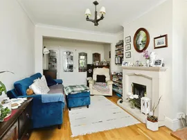 Grange Avenue, Bawtry, Doncaster thumb 3