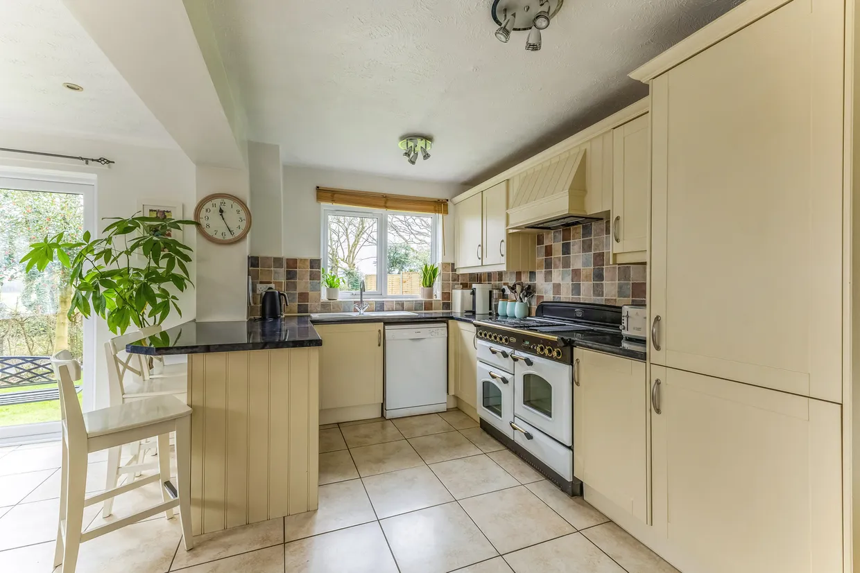 Combe View, Yatton Keynell, SN14 photo 4