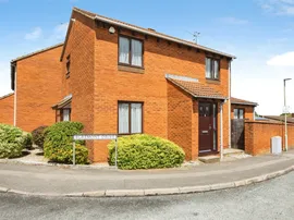 Egremont Drive, Lower Earley, Reading photo