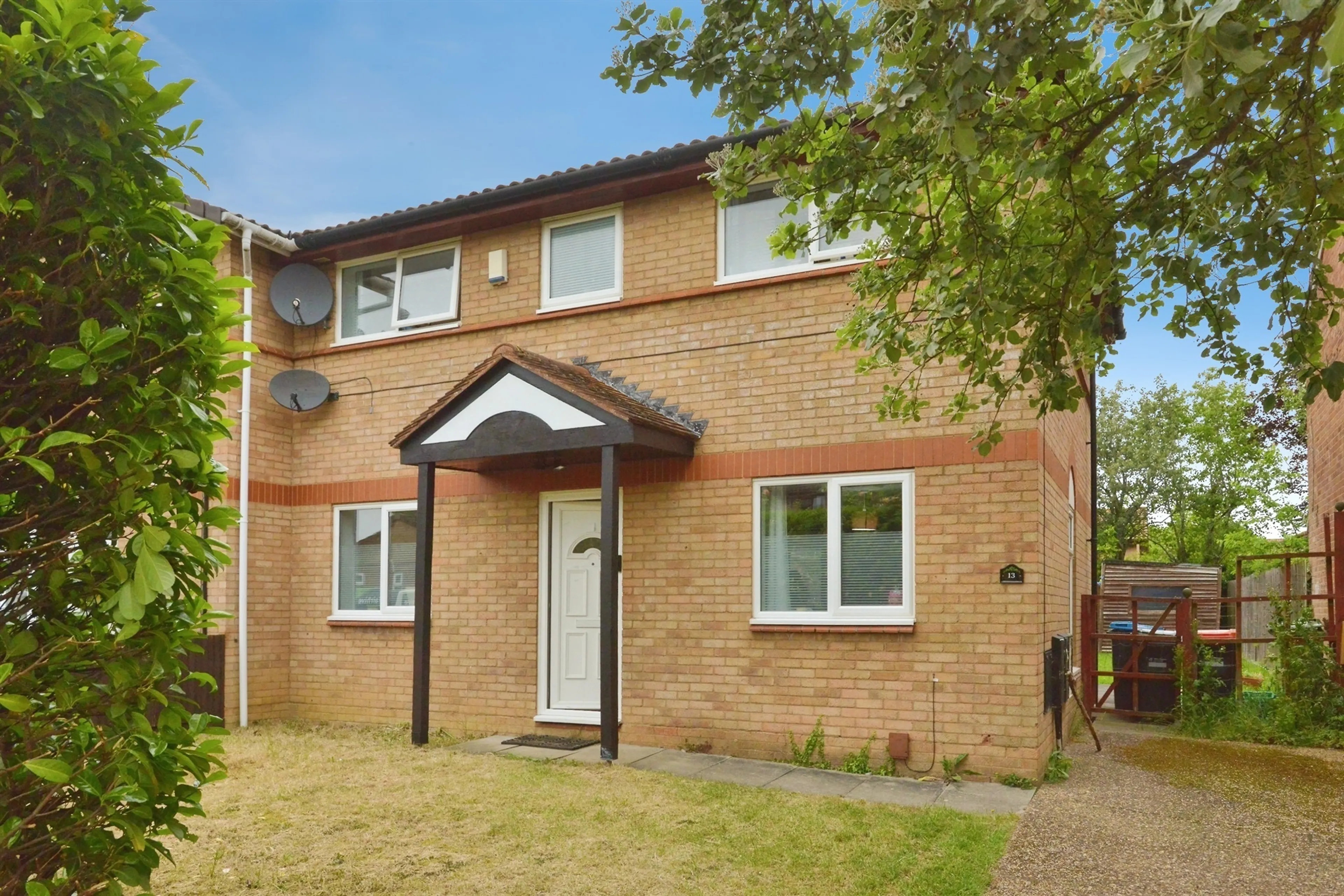 Property photo 0