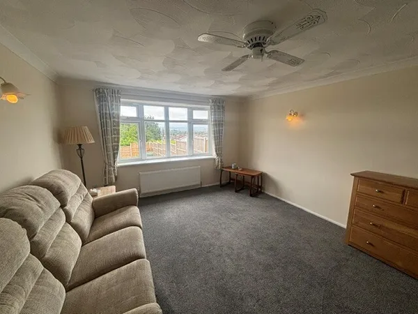Hanham Road, Hanham, Bristol