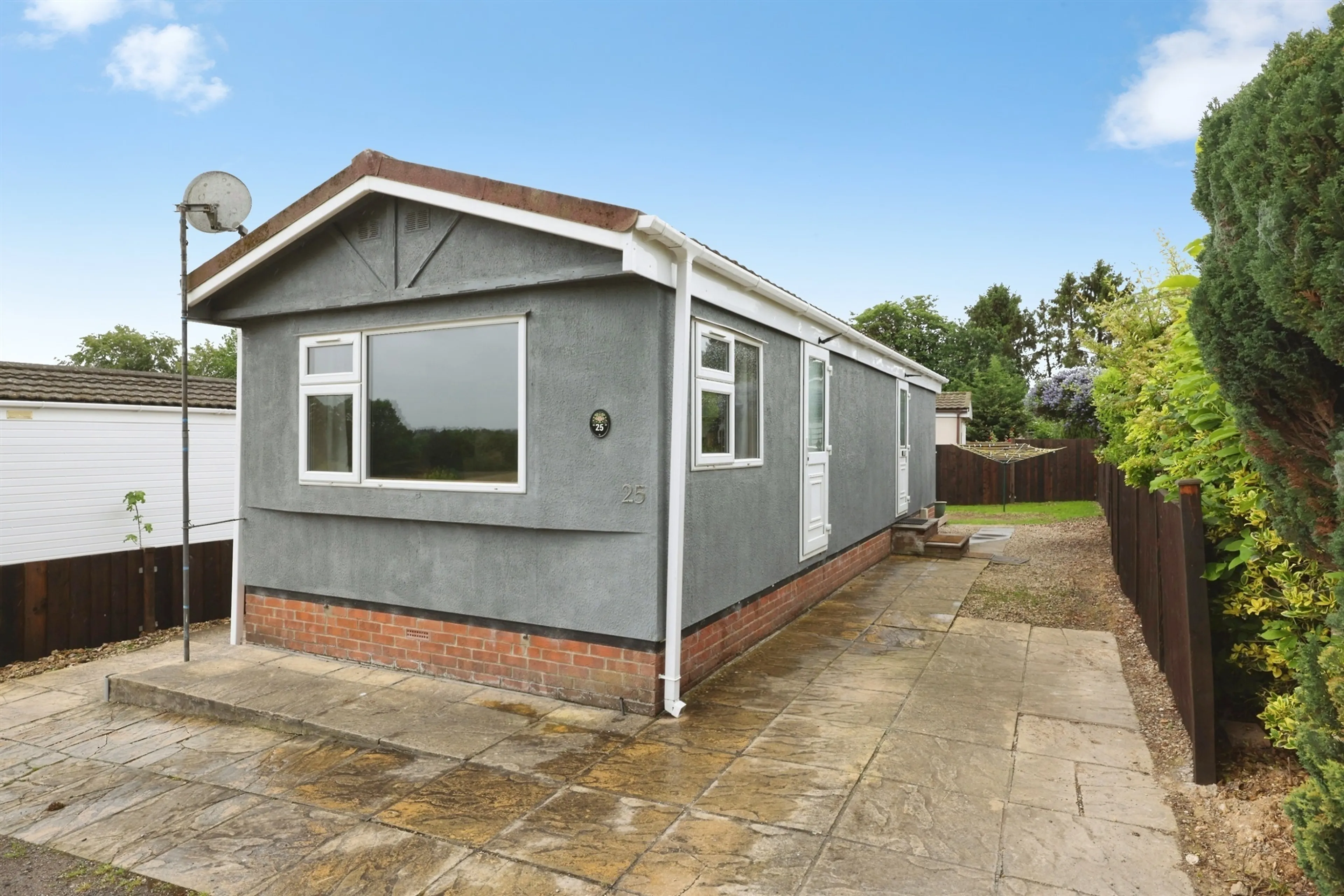 Property photo 0