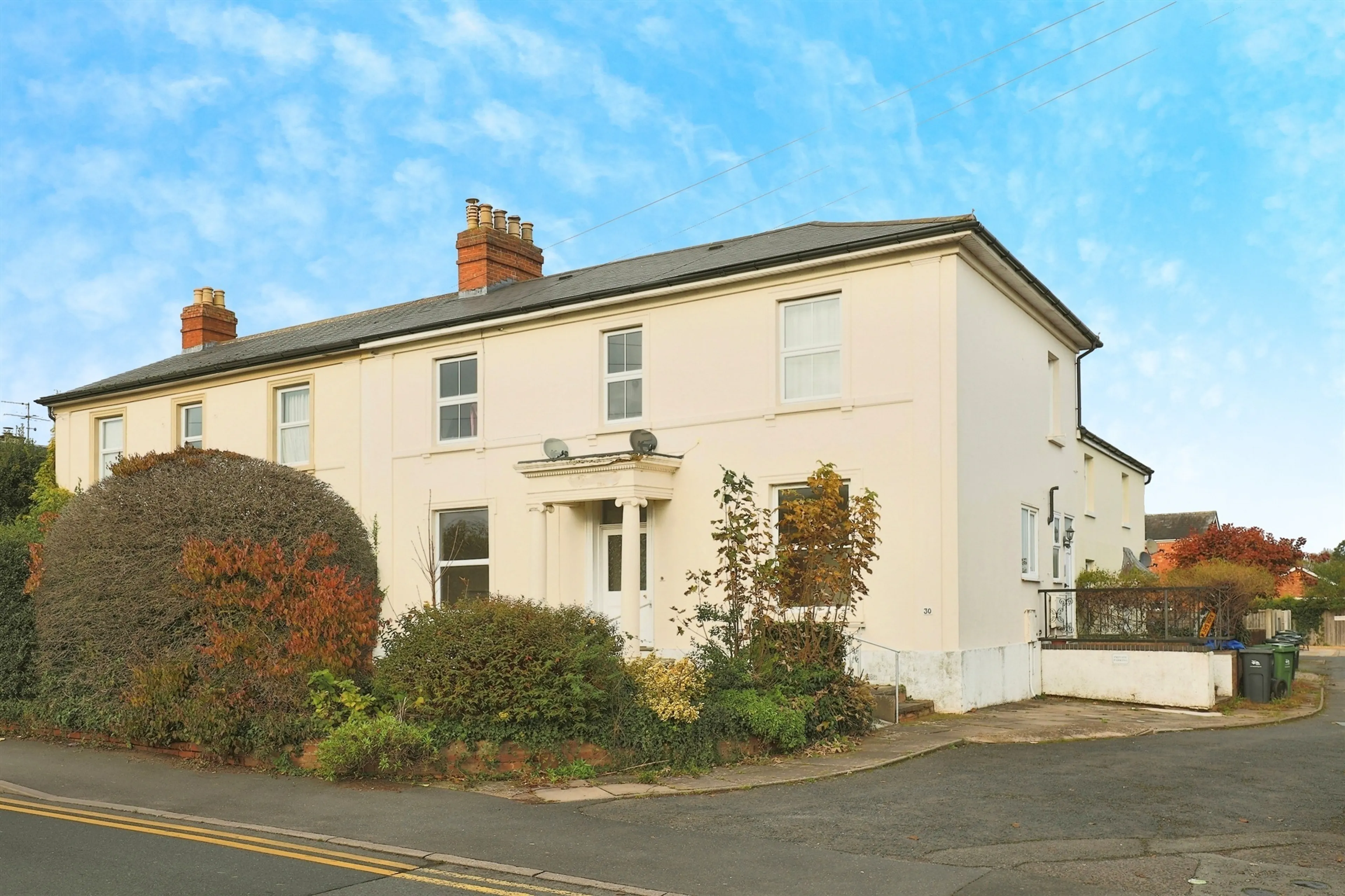 Property photo 0