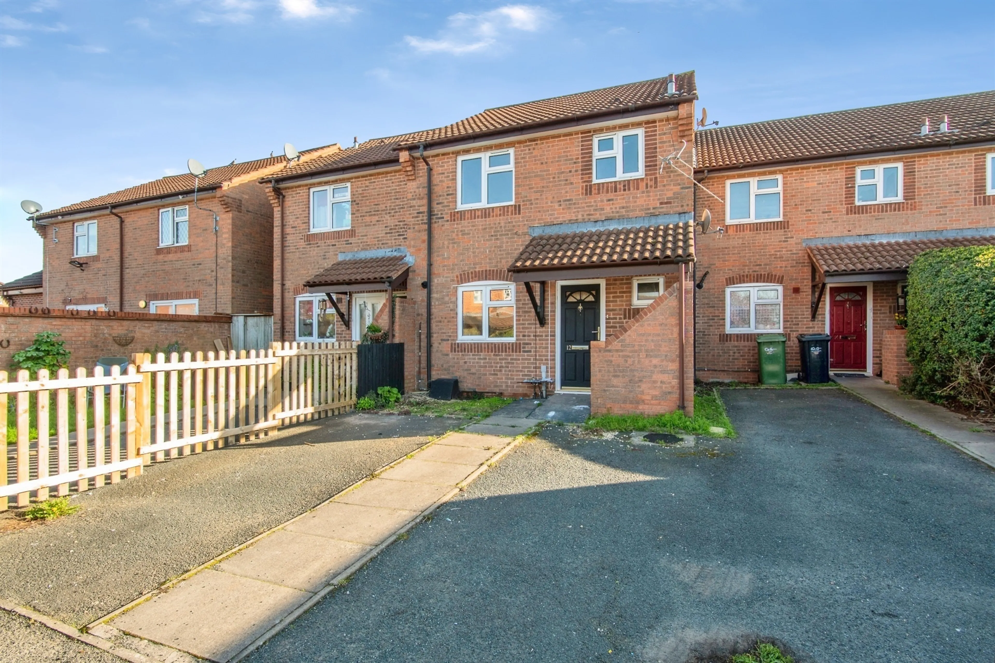 Property photo 0