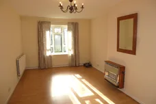 The Lawn, HARLOW