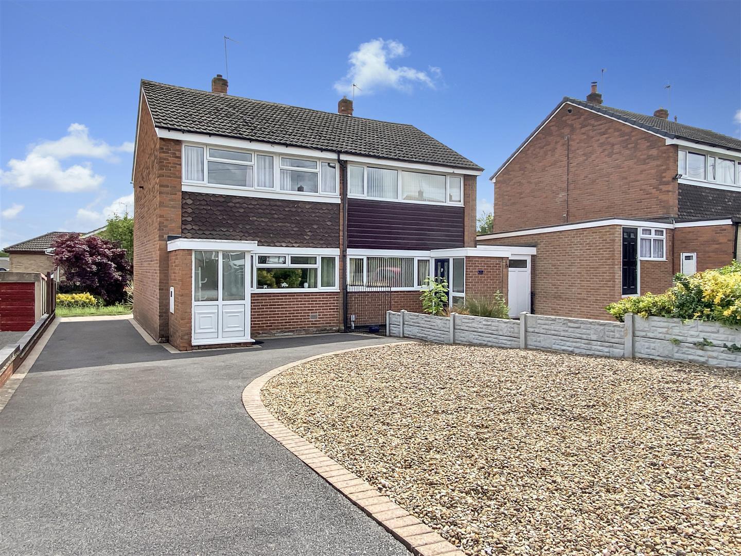 Westwood Park, Newhall, Swadlincote Image 1