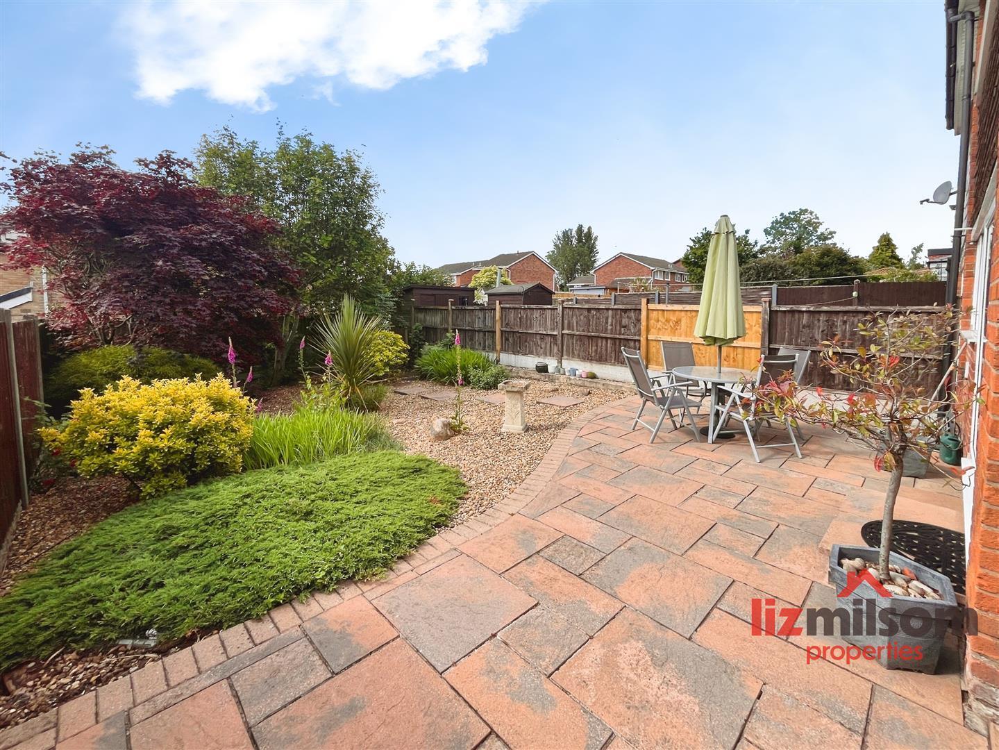 Westwood Park, Newhall, Swadlincote Image 14