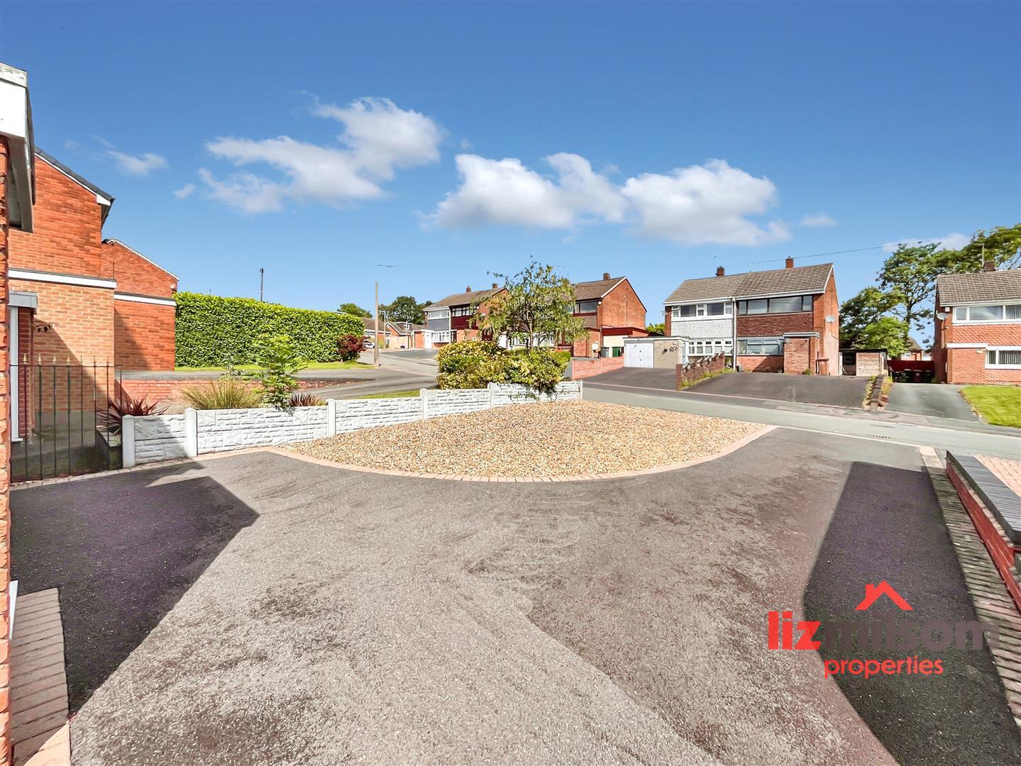 Westwood Park, Newhall, Swadlincote Image 16