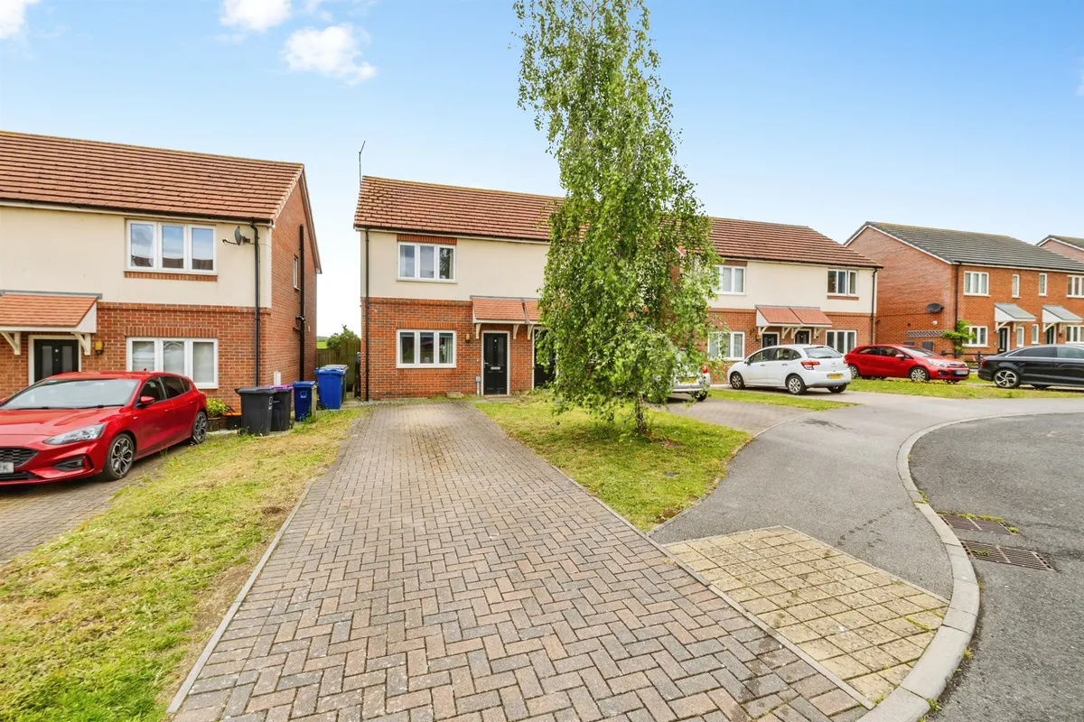 Kingfisher Close, Cherry Willingham, Lincoln
