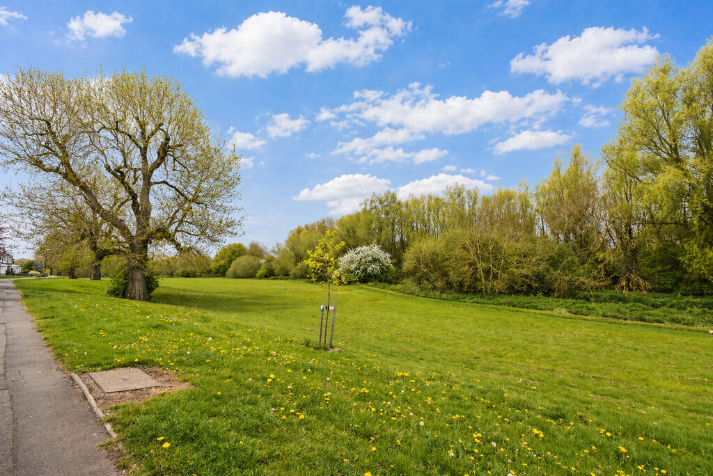Carver Close, Wyken, Coventry Image 13