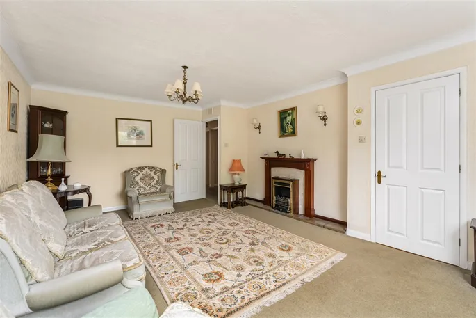 Property carousel image 2