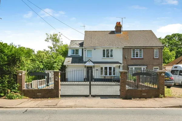 Clacton Road, Weeley Heath, Clacton-o...