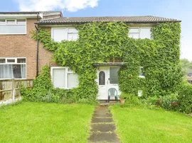 Butterbowl Grove, LEEDS photo