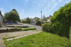 Poplar View, Bradford