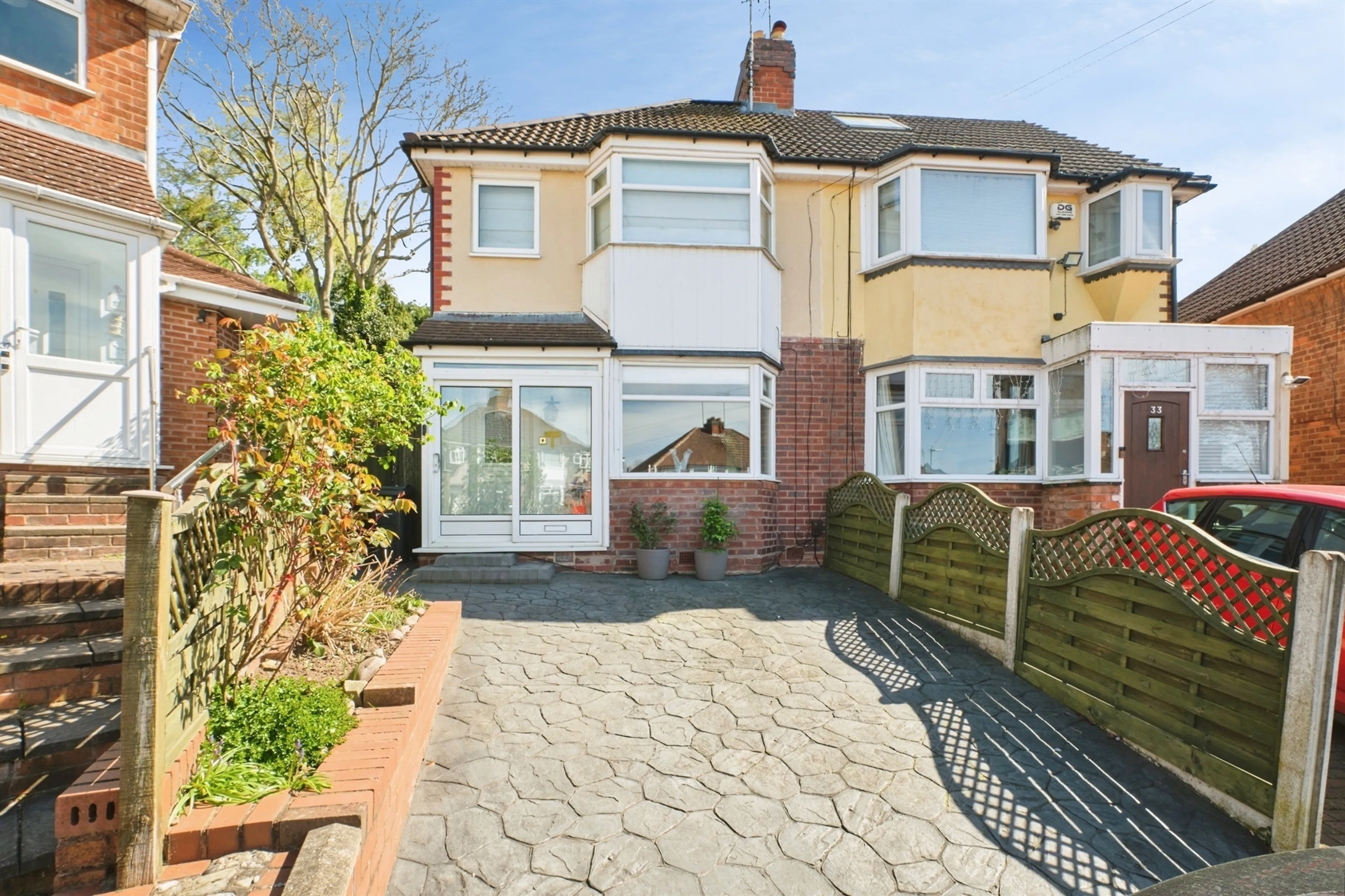 Property photo 0
